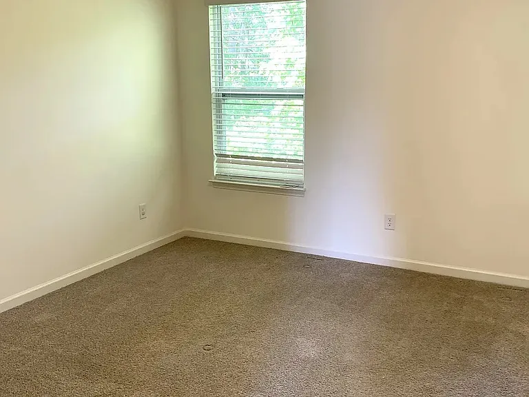 206 Banbury Ln #32 — Photo 17