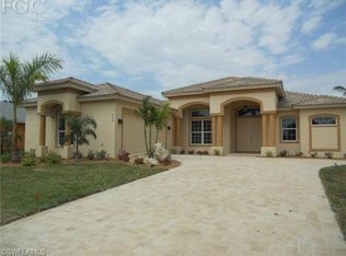 919 SE 17th St, Cape Coral, FL 33990