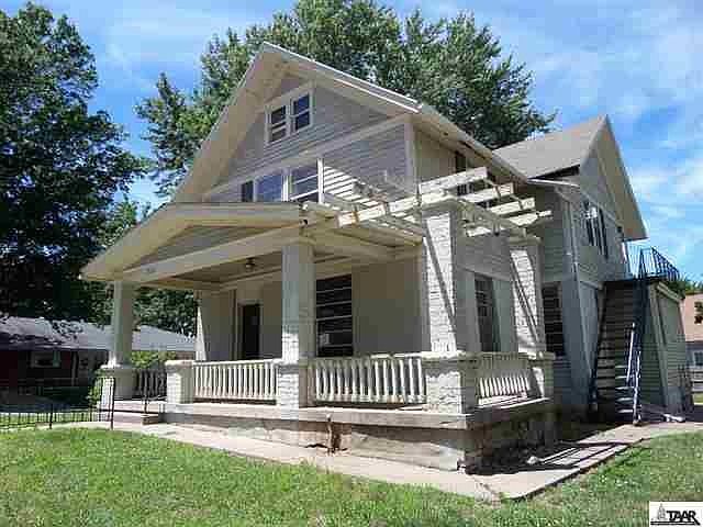 1st image of 1920 Grandview Blvd