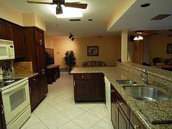 5th image of 14701 Palmetto Palm Ave