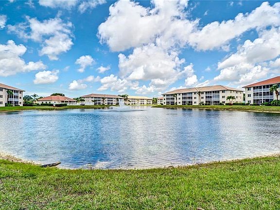 3rd image of 7812 Regal Heron Cir APT 201