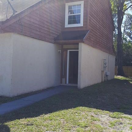 3rd image of 7656 Melissa Ct N