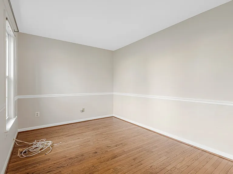 1215 Delta Glen Ct — Photo 30