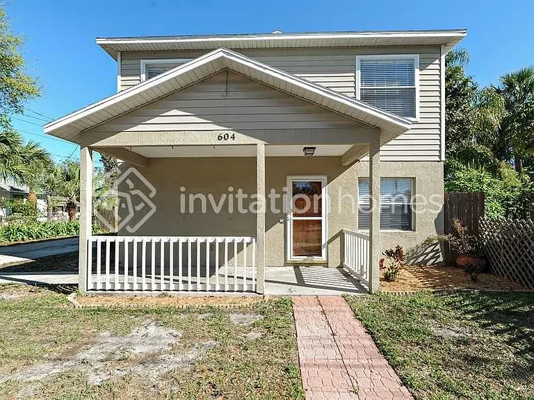 604 Nicholson St — Photo 1