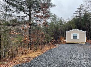 2610 Kite Dr, Lenoir, NC 28645