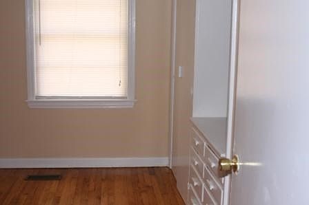 5th image of 915 Woodland Dr
