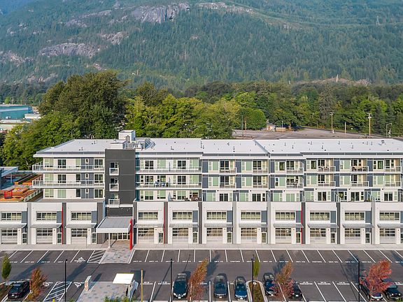 2nd image of 1111 Pioneer Way #315