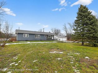 8905 Kingsland Hwy, Eaton Rapids, MI 48827