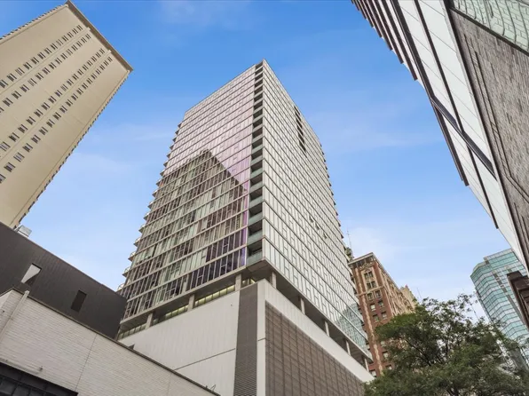 550 N Saint Clair St APT 1508, Chicago, IL 60611