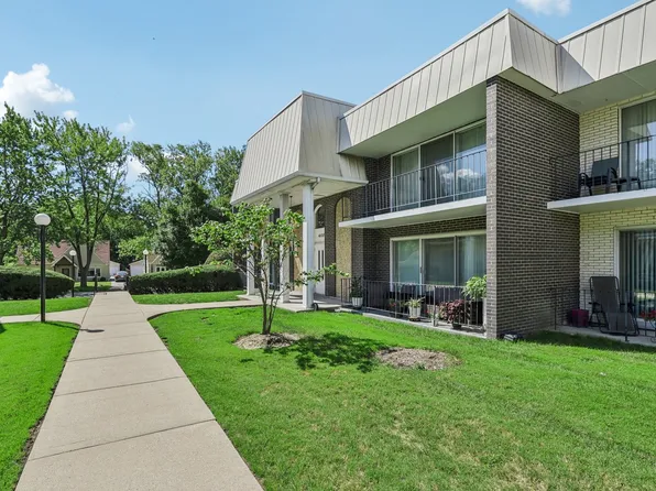 4108 W 99th St APT C, Oak Lawn, IL 60453