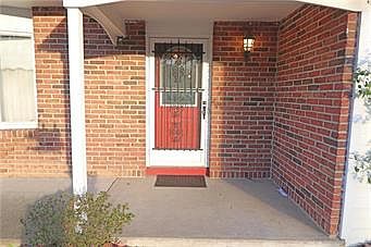 3rd image of 12 Logan Dr
