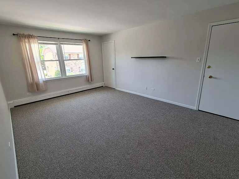 7528 Country Ln #2S — Photo 5