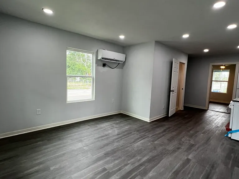103 Stanley Ct #1 — Photo 6