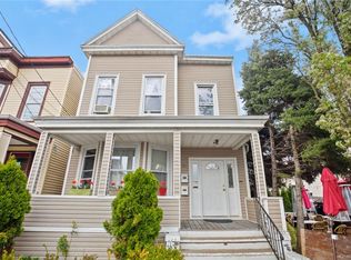 91 6th St, Pelham, NY 10803