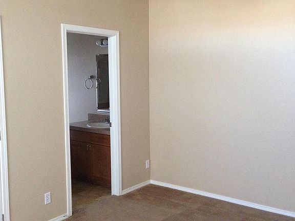 2nd image of 3901 Weston St
