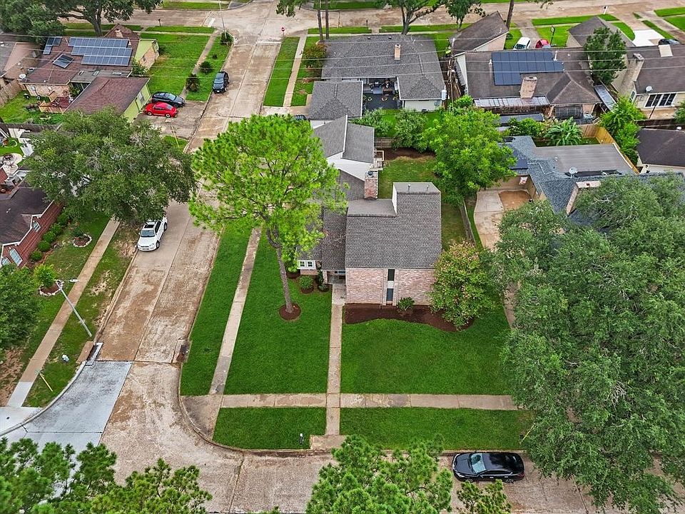 1st image of 4790 Whispering Falls Dr