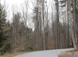 39 Mountain Brook Trl, Brevard, NC 28712