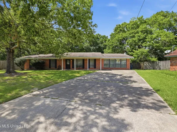 4221 Londontown Rd, Pascagoula, MS 39581