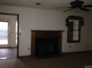 809 21st Ave NE, Hickory, NC 28601