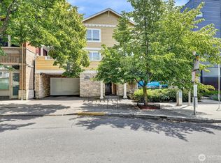 5450 California Ave SW APT 302, Seattle, WA 98136