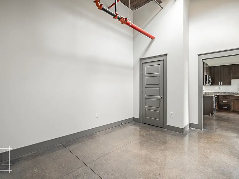 Wonder Bread Lofts — Photo 138