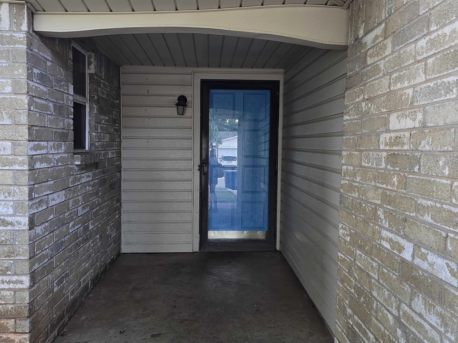 4 bed, 1382 sqft, $1,600 — Photo 3