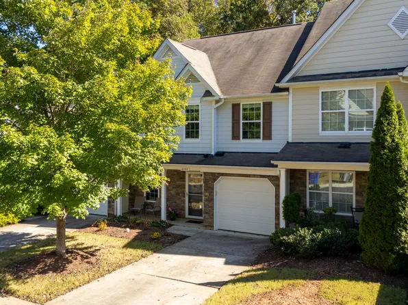 2103 Bartlett Cir, Hillsborough, NC 27278