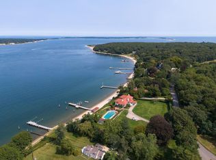 44 Manhanset Rd, Shelter Island Heights, NY 11965