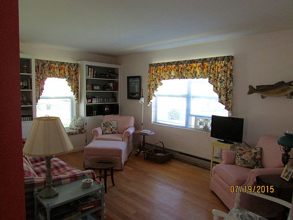 4th image of 432 Alfred Ave