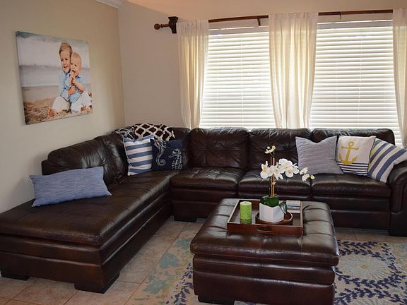 4th image of 3863 Circle Lake Dr