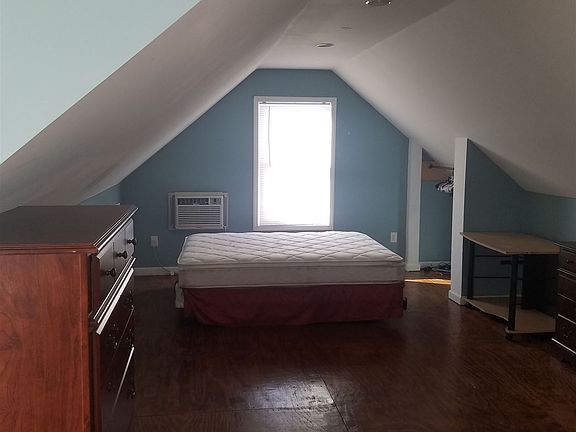 4th image of 2624 N Alabama St