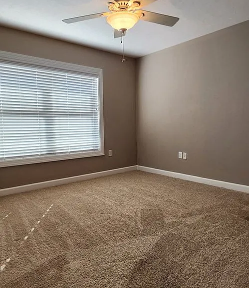 24077 NW 94th Ave — Photo 15