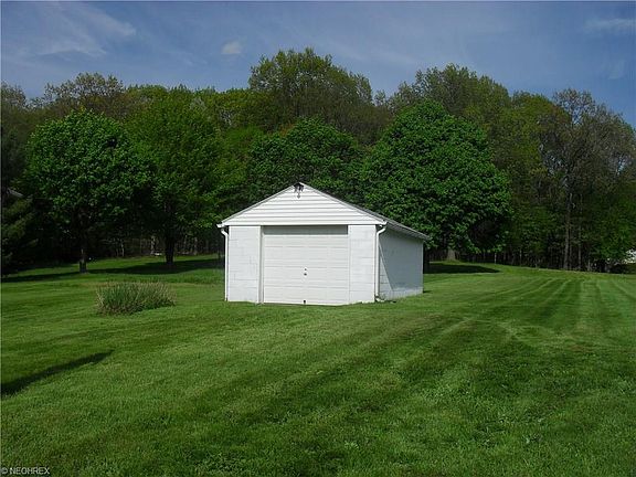 4th image of 1723 Betz Dr