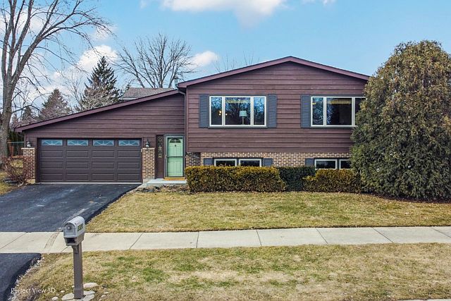 1st image of 3320 Burr Oak Dr