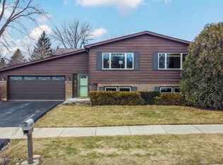 3320 Burr Oak Dr, Waukegan, IL 60087