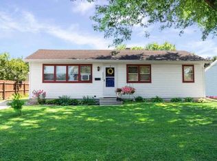 2121 Frontier Rd, Janesville, WI 53546