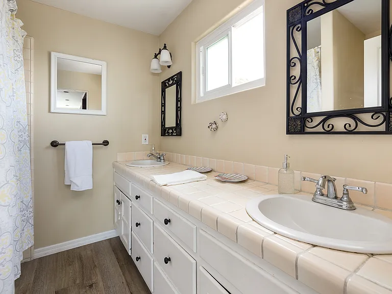 416D E North Virginia St #DEN — Photo 21