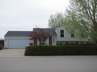 2221 Kilmary Dr, Rawlins, WY 82301