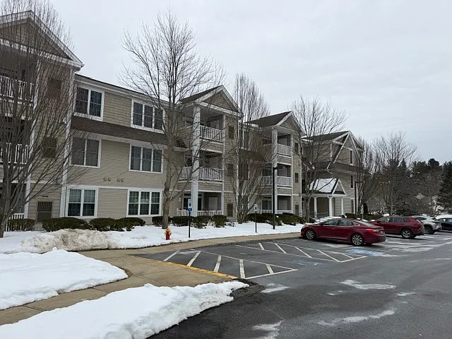 1214 Emerald Ct #1214 — Photo 23