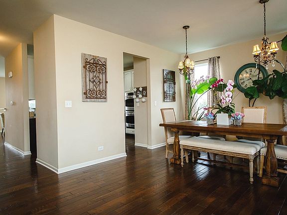 4th image of 2674 Water Lily Ln