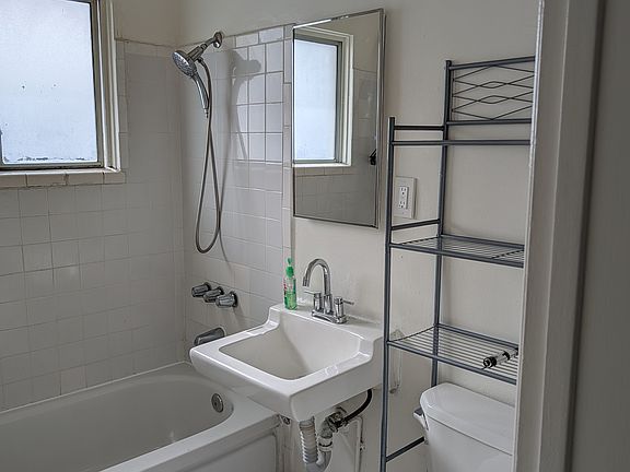 2nd image of 5519 Orange Ave