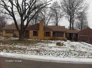 1308 Woodside Dr, Anderson, IN 46011