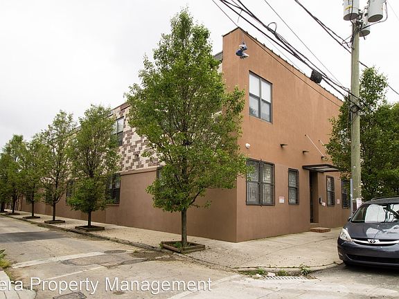 2nd image of 190 W Berks St #8618676