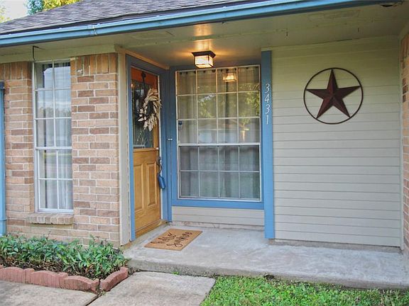 3rd image of 3431 Brookwood Dr
