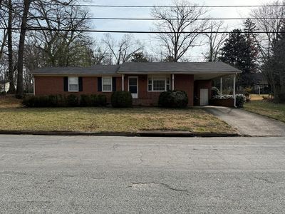18 Davis Rd, Chatham, VA, 24531