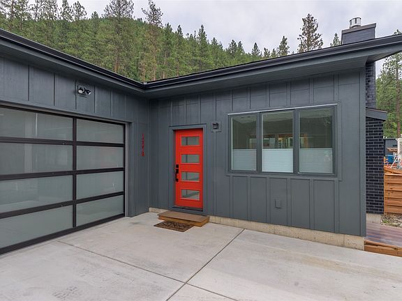 3rd image of 1227 Basecamp Dr Unit B