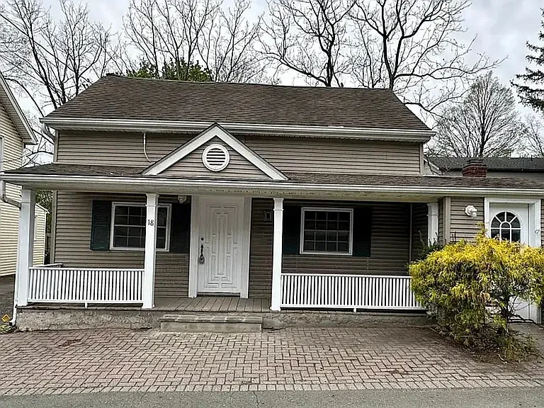 18 Forester Ave #0 — Photo 7