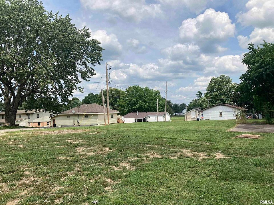 2nd image of 1007 W Lee Ave