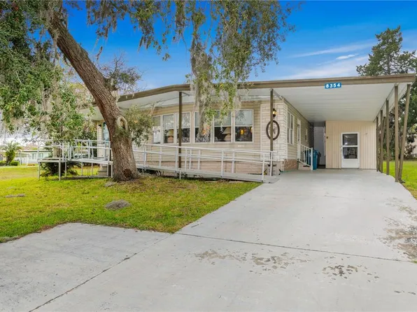 8354 Highpoint Blvd, Brooksville, FL 34613