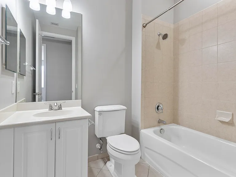 3238 SW 16th Ter #3238 — Photo 21